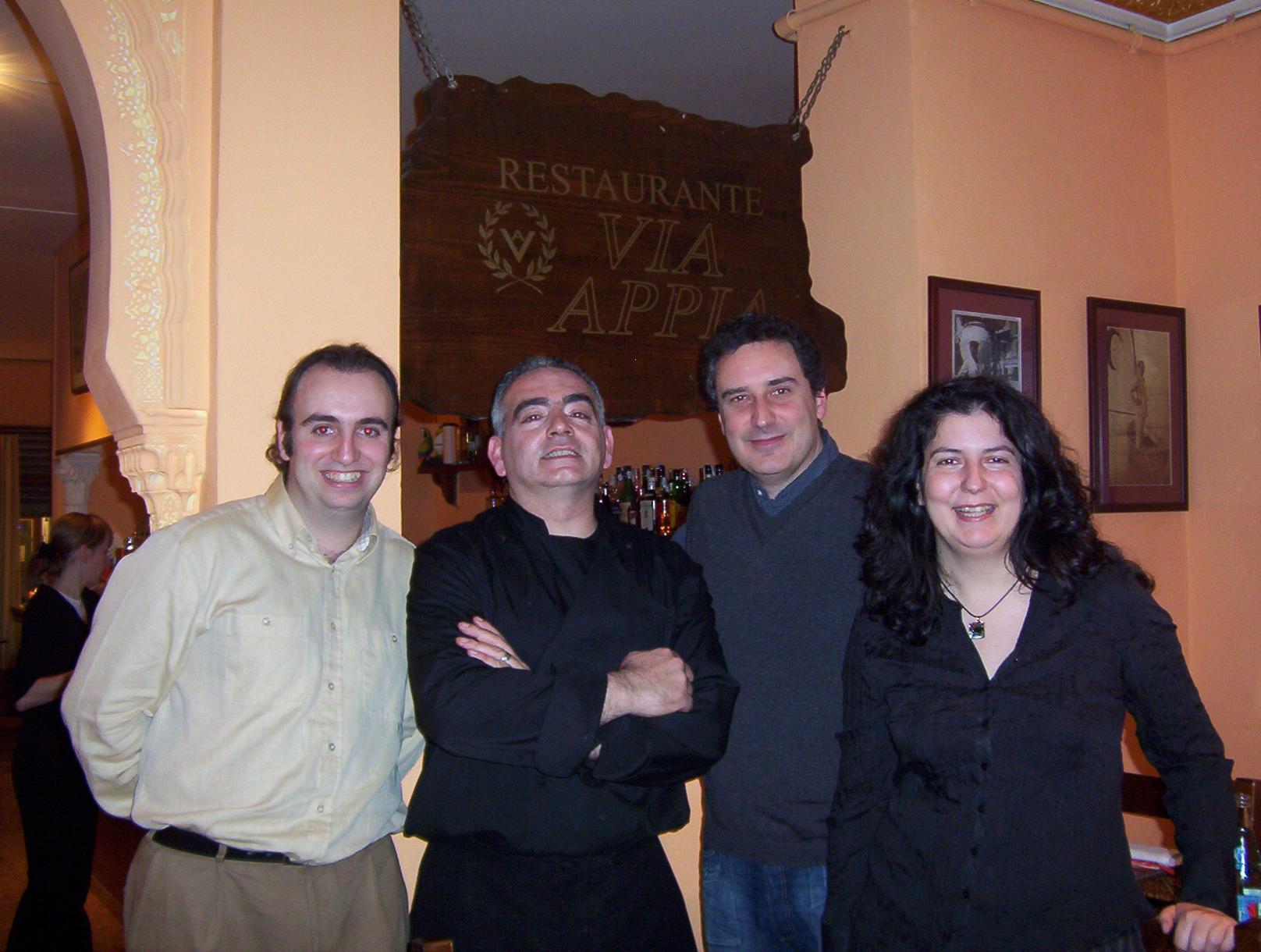 Michele con M�nica Calzetta, Pedro Munar y Sergio Estremera